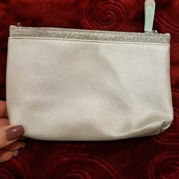 Ipsy ~ Bundle of 6 Cosmetic Bags/Pouches - Picture 6 of 8